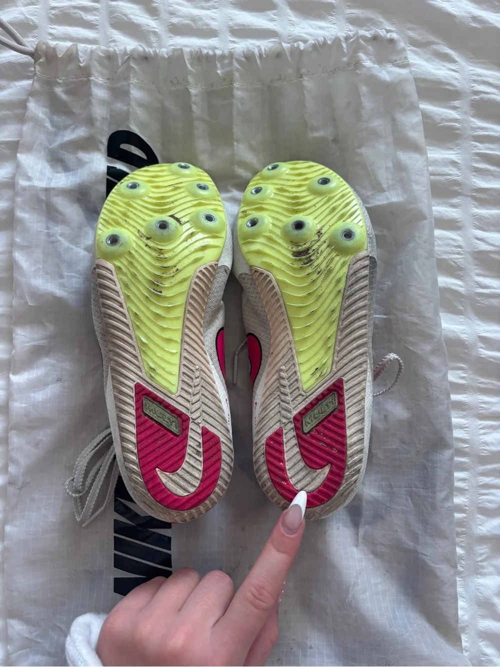 Nike white pink